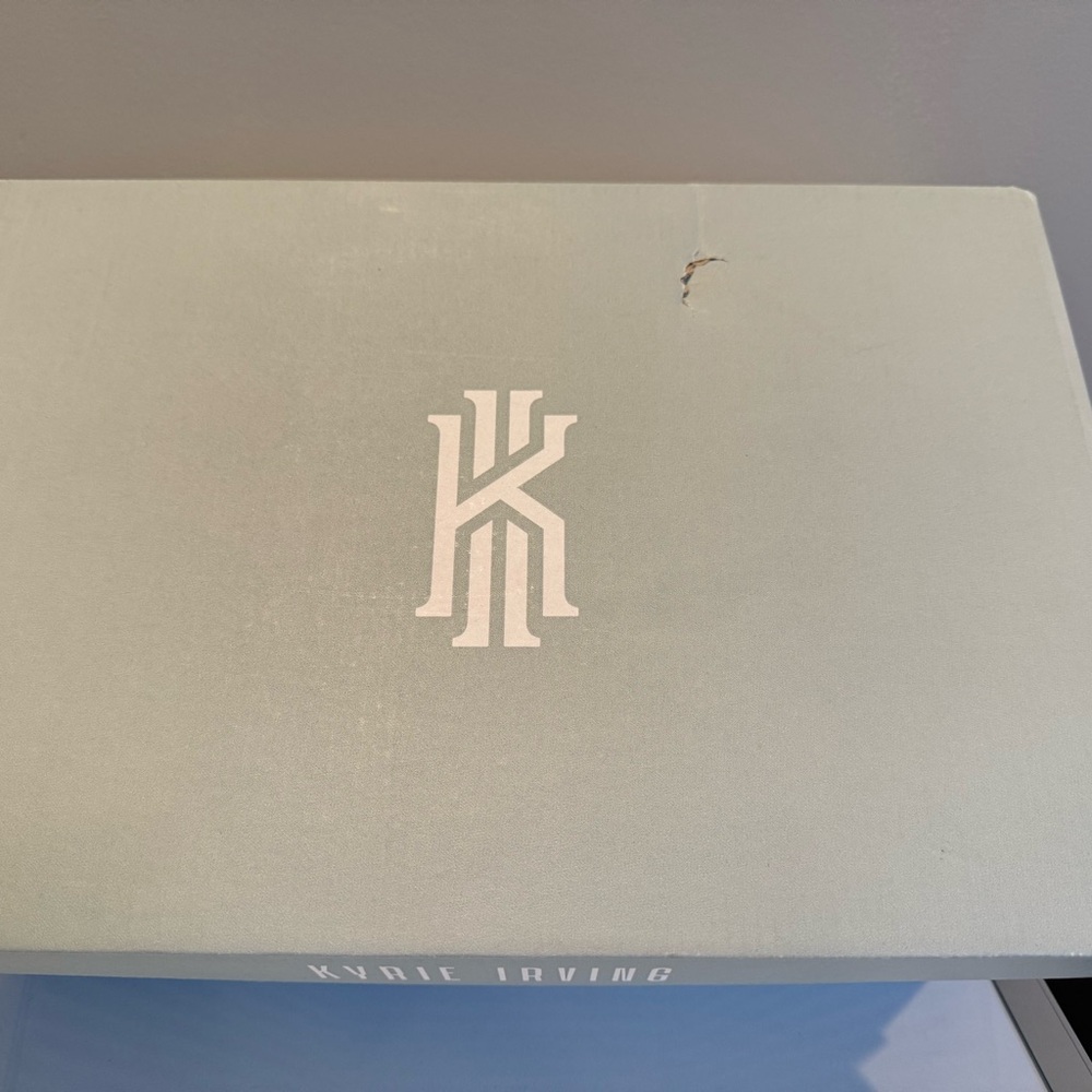 Kyrie Flytrap V - image 5